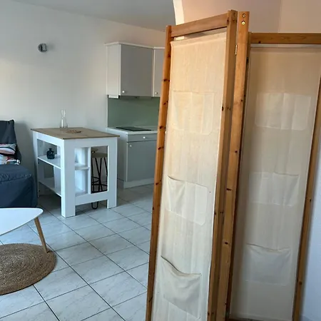Apartman Avec Terrasse Calme Et Ensoleillee *