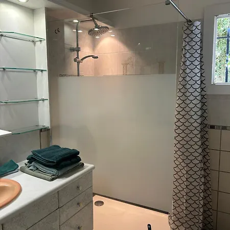 Apartman Avec Terrasse Calme Et Ensoleillee Llupia